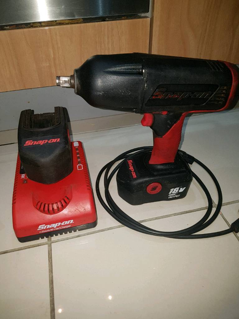 Snap on 1/2 impact gun with 1 battery in Bathgate, West Lothian Gumtree