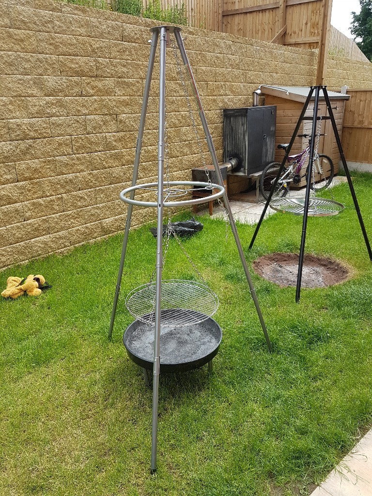 Tripod Bbq With Fire Pit In Blackburn Lancashire Gumtree