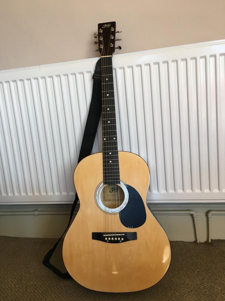 Acoustic guitar 39” in Hammersmith, London Gumtree