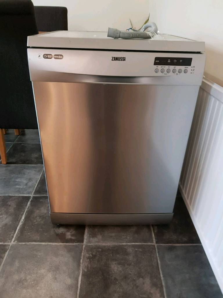 Zanussi dishwasher *free for uplift* in Carnoustie, Angus Gumtree