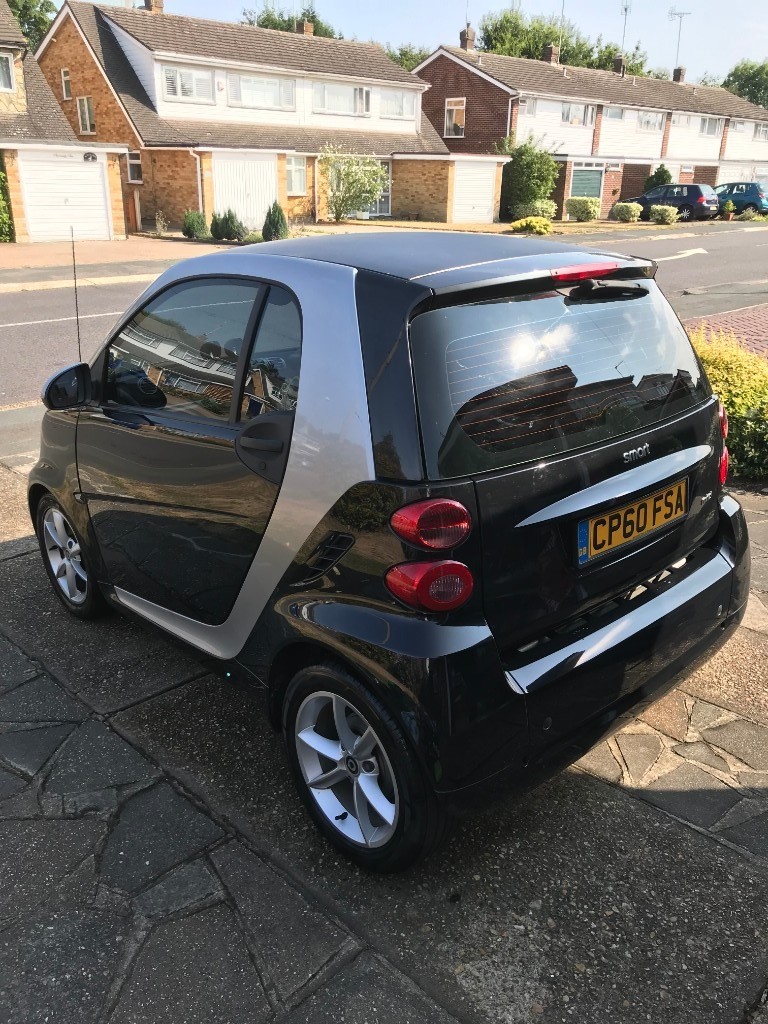 SMART FOR 2 BLACK 1.0 PETROL AUTOMATIC AND MANUAL IN EXCELLENT CONDITION