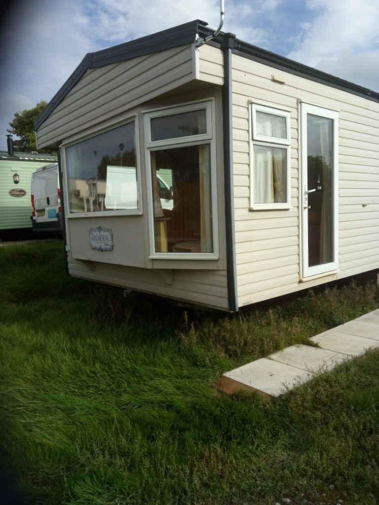 2 bedroom static caravan to rent long term nr MORECAMBE/LANCASTER in Morecambe, Lancashire