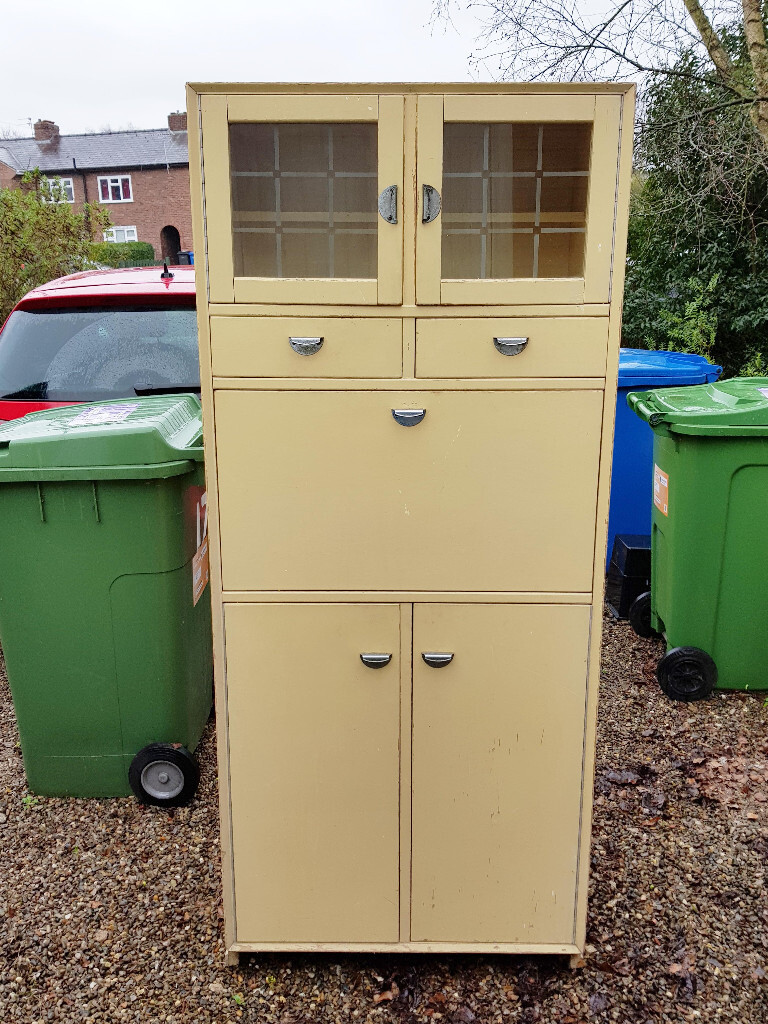 Charming retro 1950s vintage kitchen in Culcheth, Cheshire