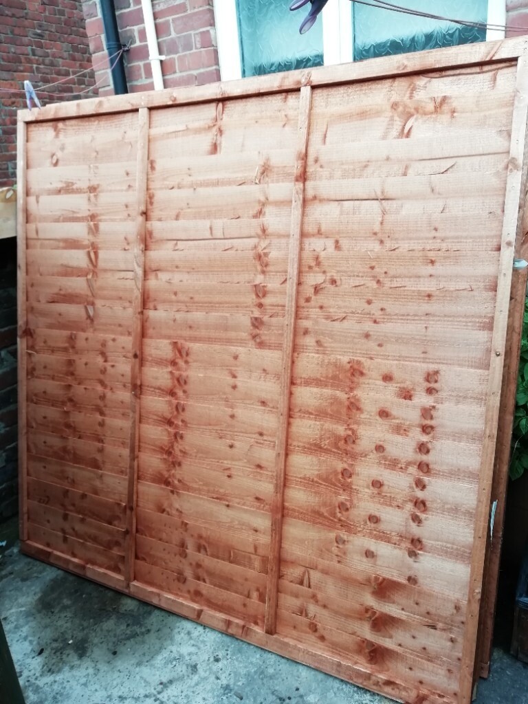 6ft x 6ft lap panel fence