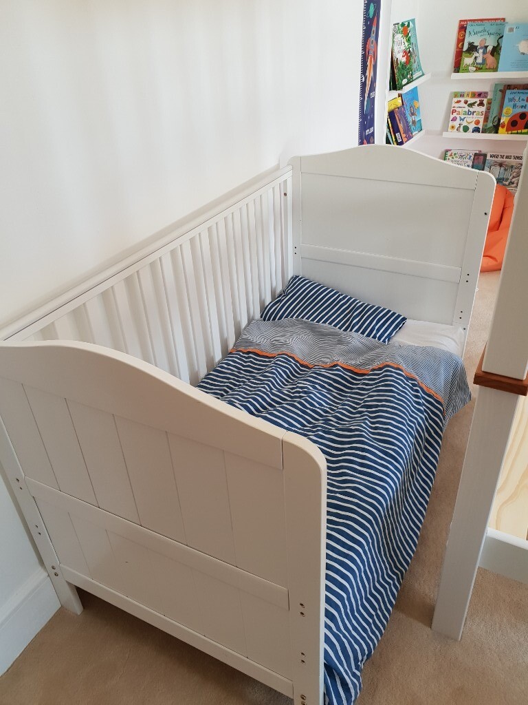 White cot bed from John Lewis in good condition. in Brighton, East Sussex Gumtree