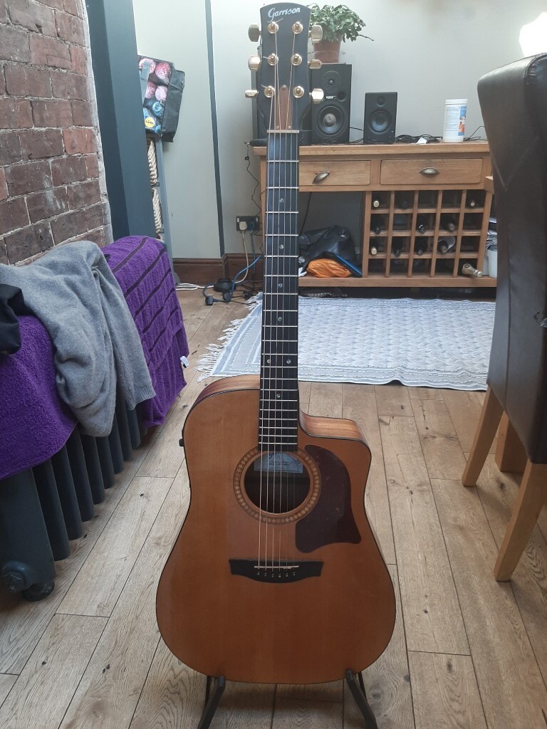 Garrison G50 CE electro acoustic guitar in Dursley, Gloucestershire