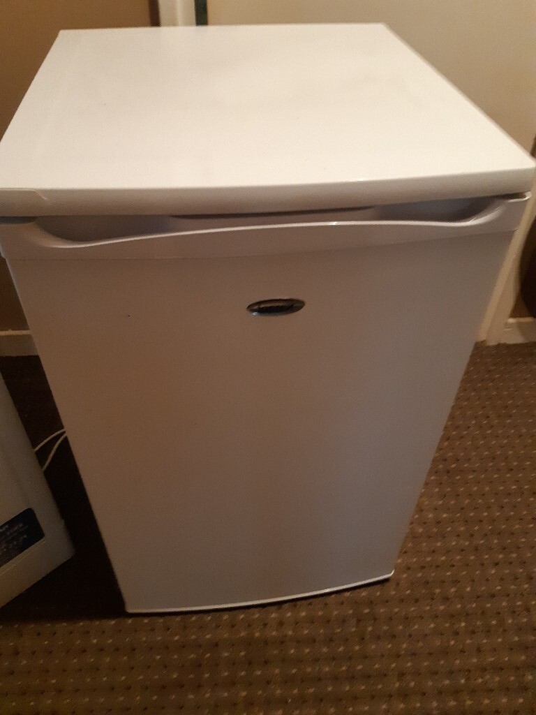 Igenix fridge with freezer compartment in Perth, Perth and Kinross