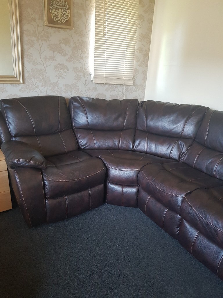 Leather corner recliner sofa. in Broomhouse, Edinburgh Gumtree
