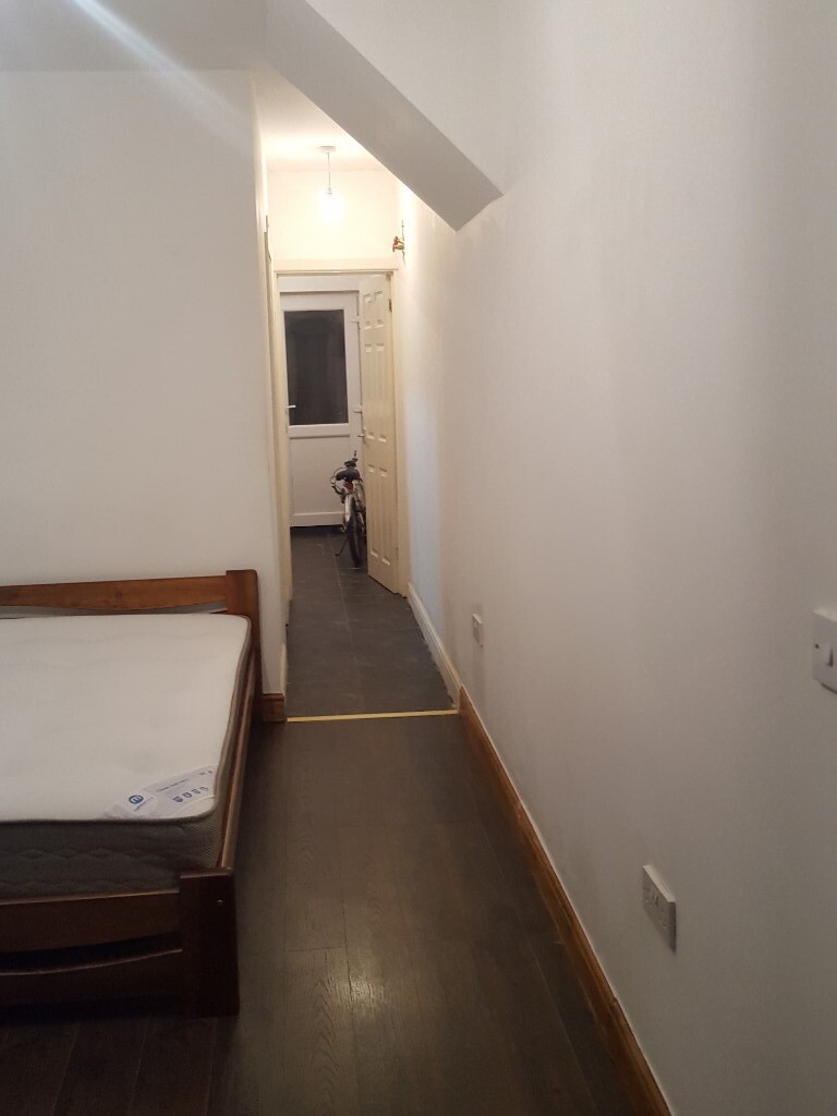 Studio Newbury Park in Redbridge, London Gumtree