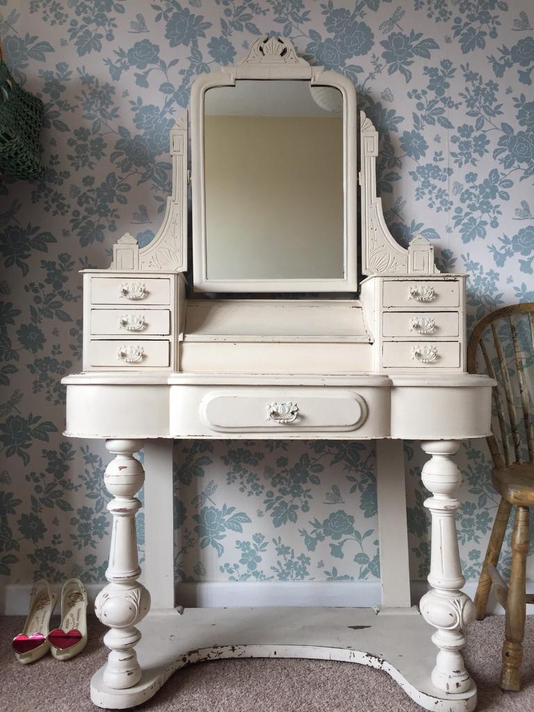 Vintage antique white dressing table with mirror retro in Newport