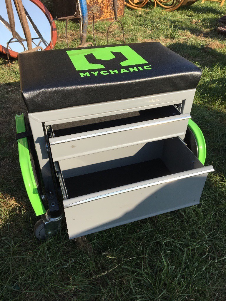 Mechanic's utility seat and tool box in Stapleford, Nottinghamshire