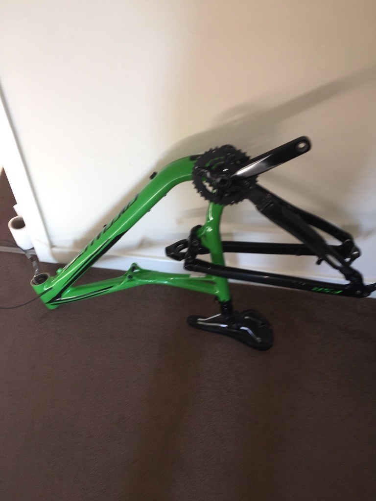 specialized stumpjumper bottom bracket size