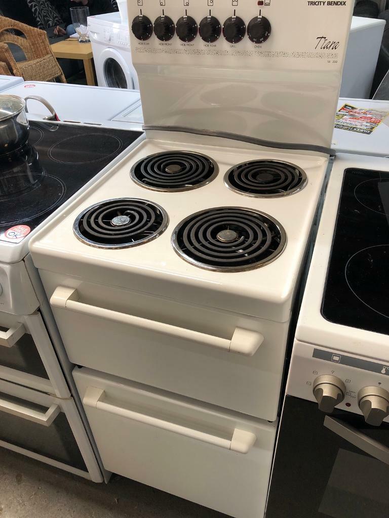 Tricity tiara electric cooker includes warranty and delivery £100 in
