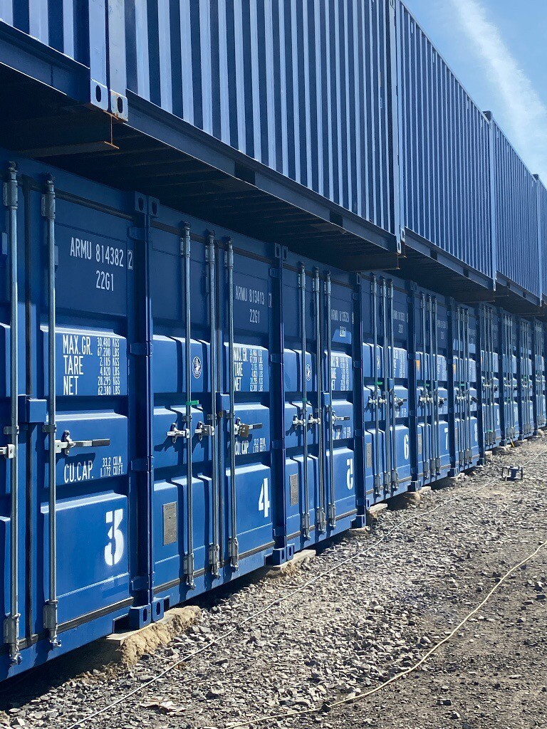 Shipping container storage to rent in Ealing Acton Hanger Lane West