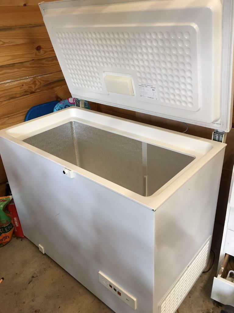 Bosch chest freezer in Dunblane, Stirling Gumtree