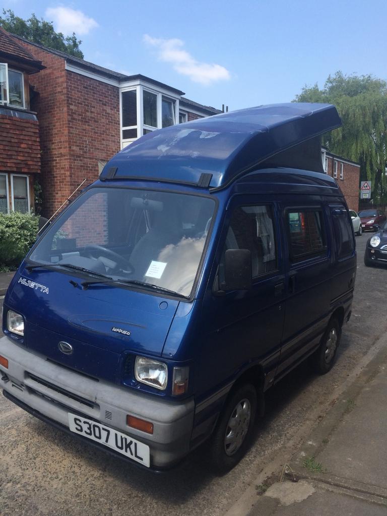 Daihatsu hijet camper