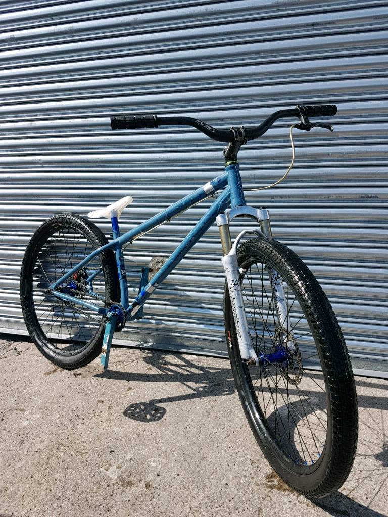 specialized p1 jump bike