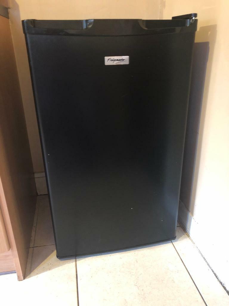 Black under counter fridge in East Dulwich, London Gumtree