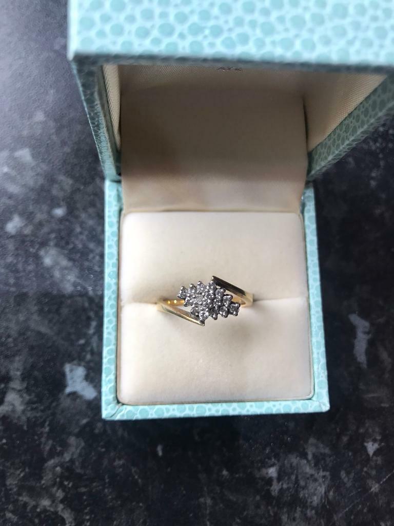 18ct gold diamond ring in Lanark, South Lanarkshire Gumtree