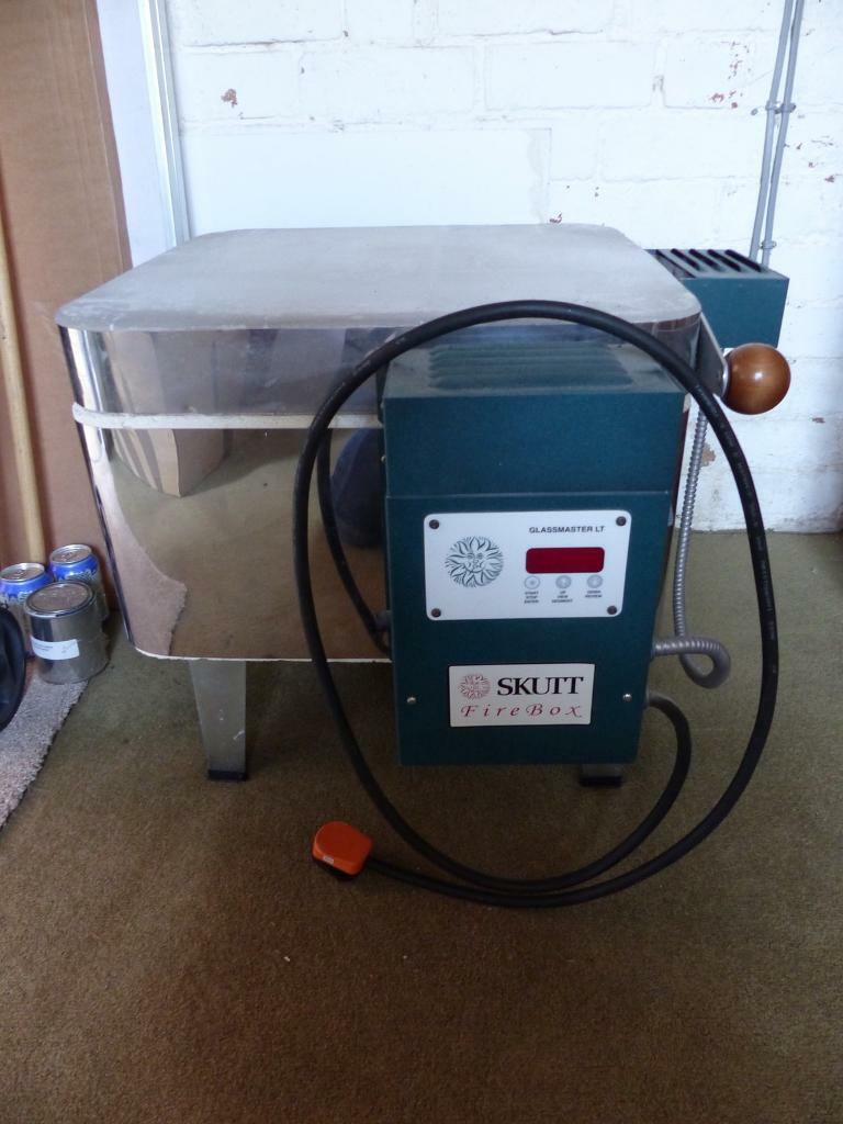 Skutt Firebox 14 Glass Kiln + glass bundle FOR SALE in Leicester