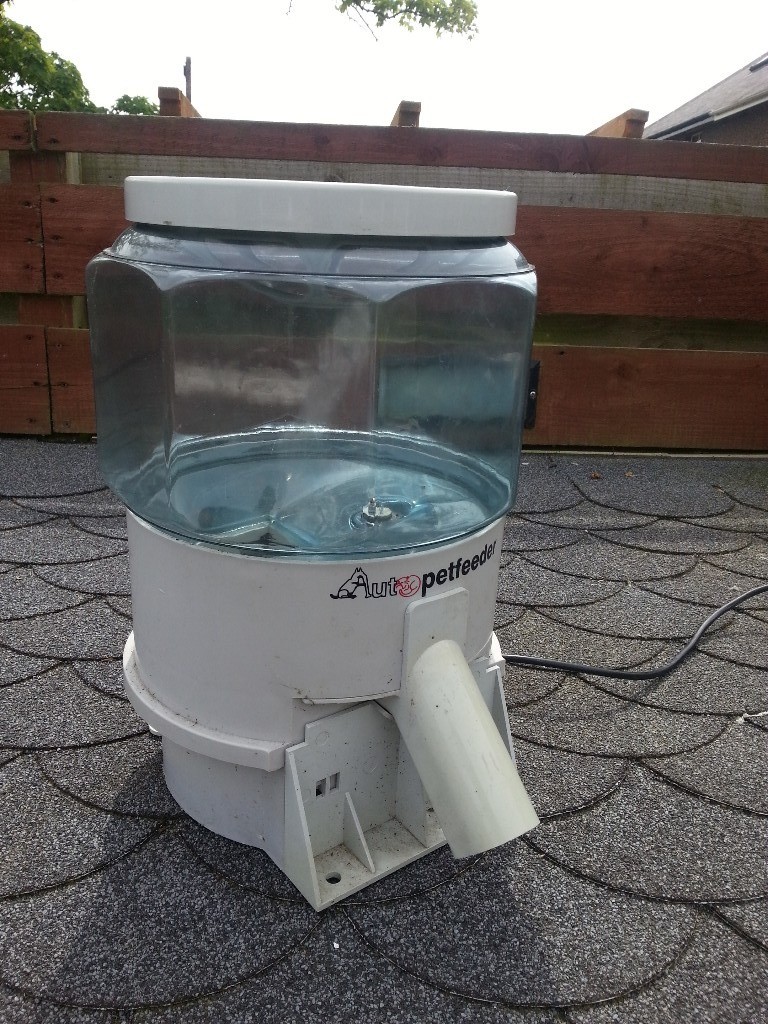 Automatic Koi Pond Feeder In Stockton On Tees County Durham