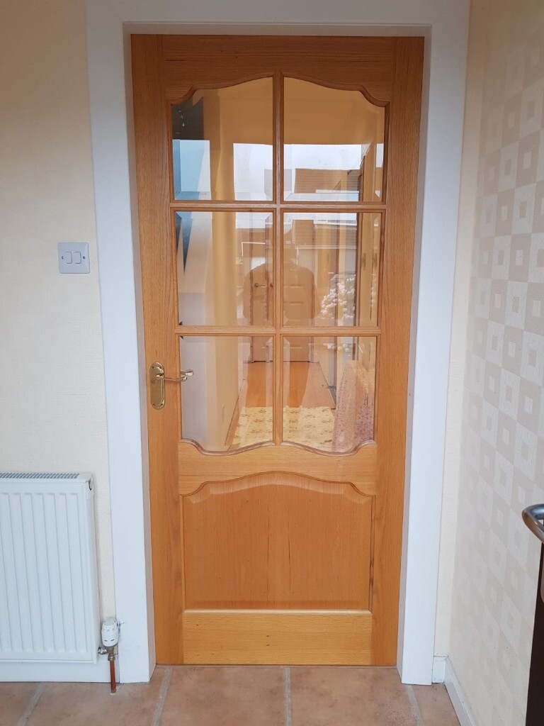 5 solid light oak doors with glass panels. All in good condition in Aberdeen Gumtree