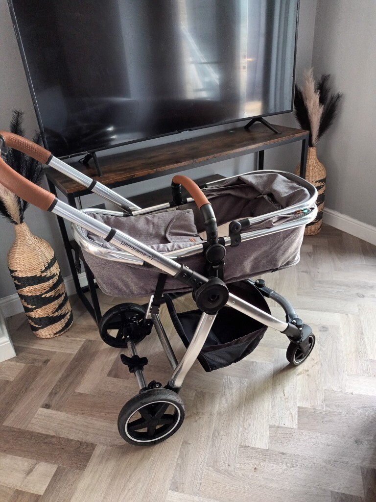 Smyths Panorama 2in1 travel system. Pram and car seat in Shipley, West Yorkshire Gumtree