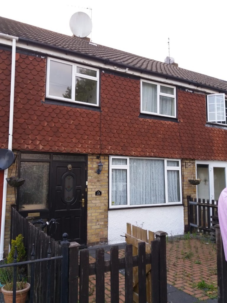 3 Bed House To Rent In London