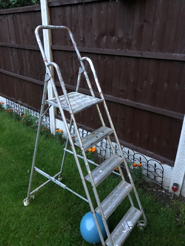 Ladders safety rail step ladders in StokeonTrent, Staffordshire