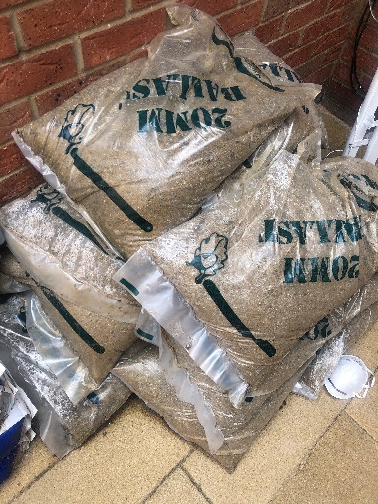 20mm Ballast Sand & Gravel 16 Bags in London Gumtree