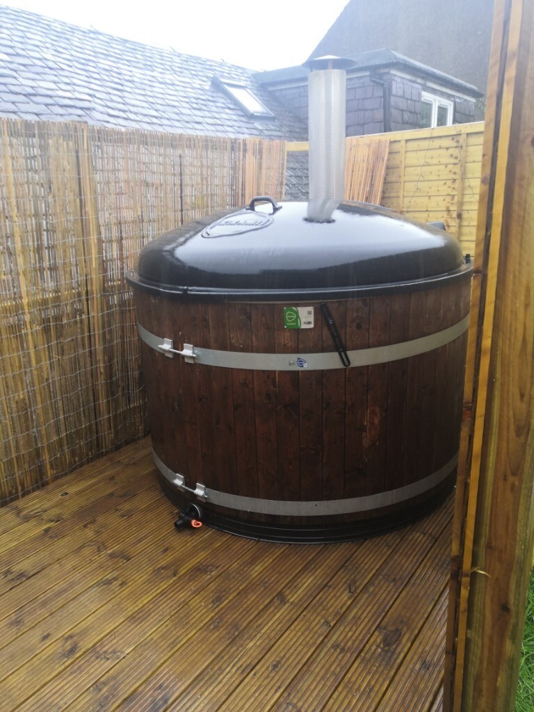 kirami Wood burning Hot tub in Auchterarder Perth and 