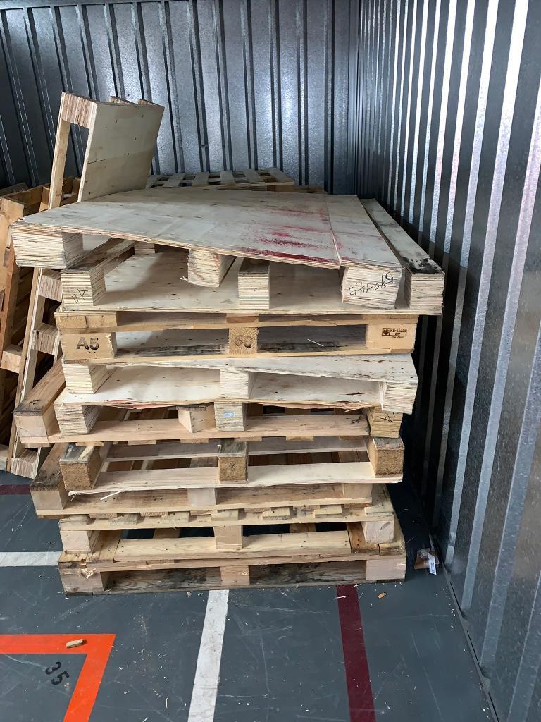 Pallets and wood FREE in Dartford, Kent Gumtree