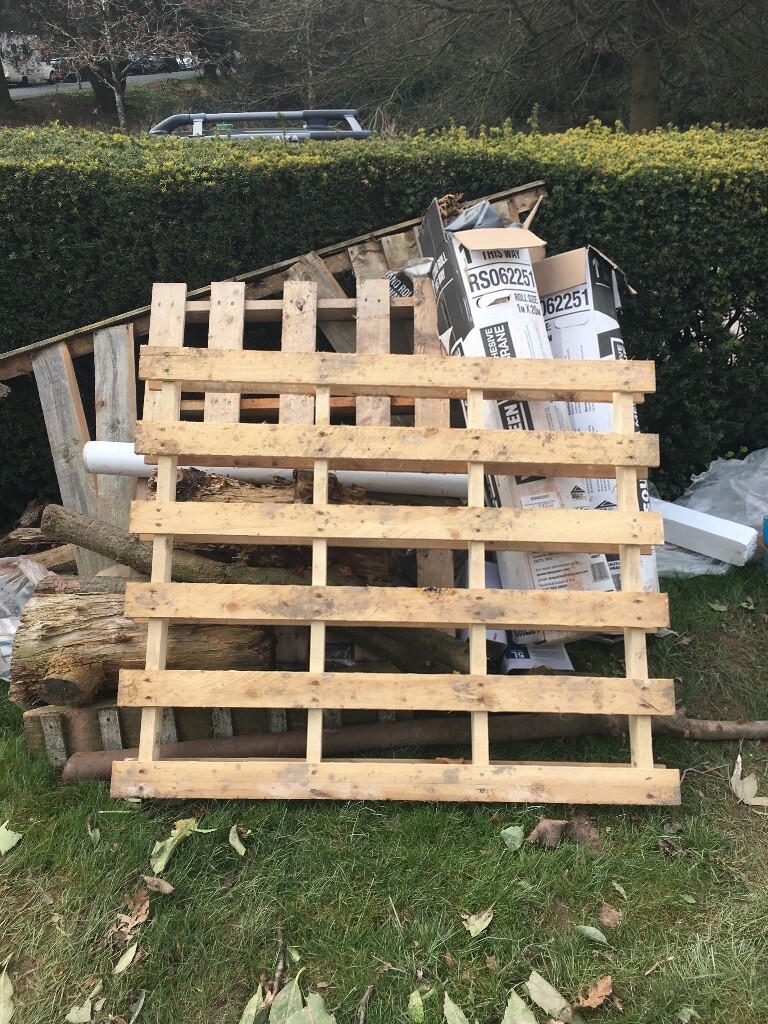 Free wood/pallets/logs in Roath, Cardiff Gumtree