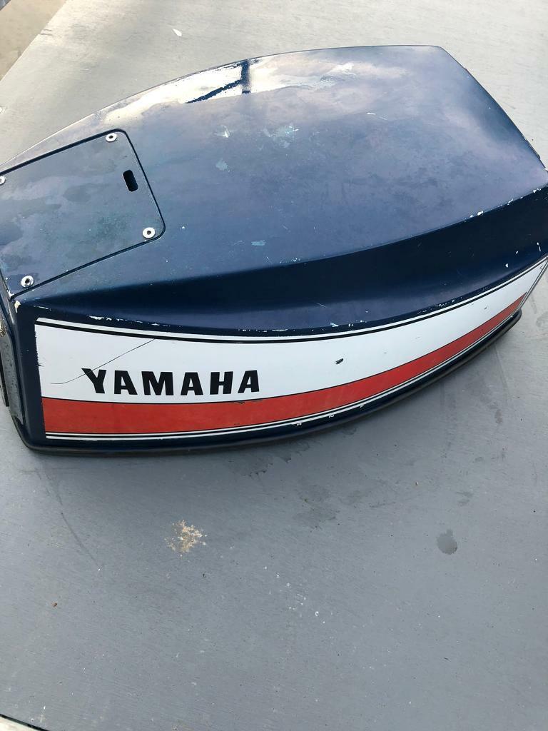 Yamaha 28 outboard boat engine lid cover hood cowl shroud in good
