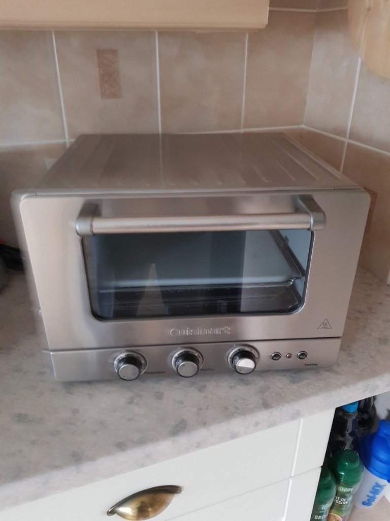 AS NEW Cuisinart Stainless Steel Brick Oven Deluxe BRK200 *** NEVER