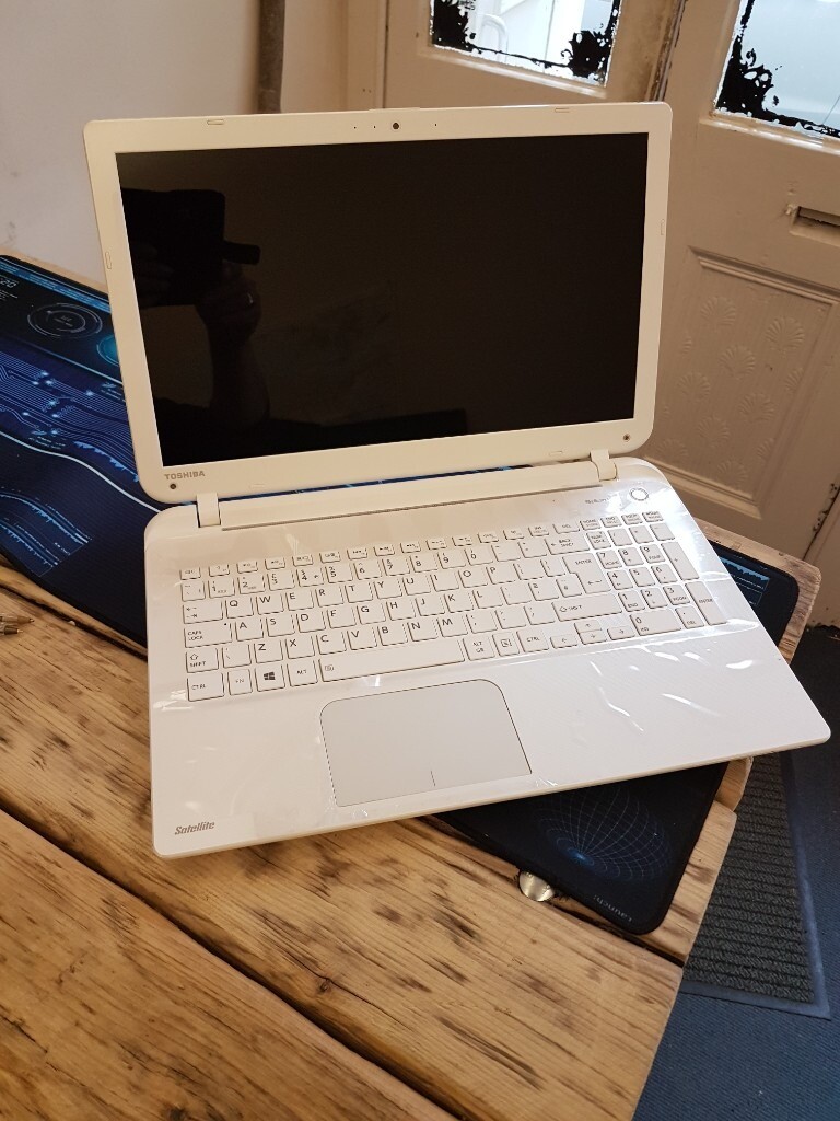 Now SoldToshiba Satellite L50 i5 White 15"6 inch Screen Laptop