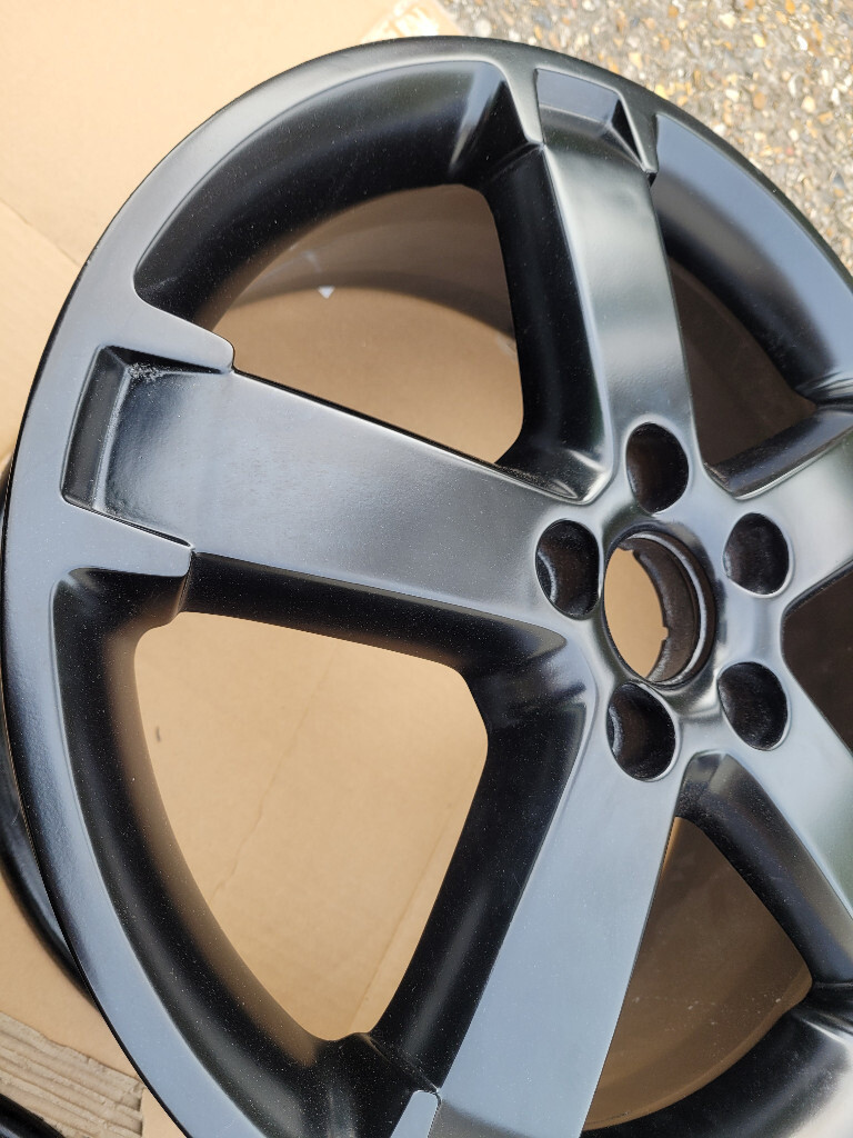 17" black Ford Focus 4M5J 1007 BB alloy wheels (5x108) 2 buckled with dents renault volvo