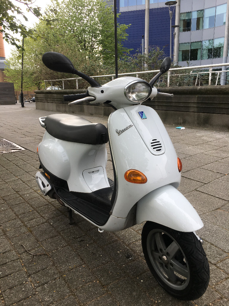  Piaggio  Vespa  ET4 50 50cc  in South West London London 