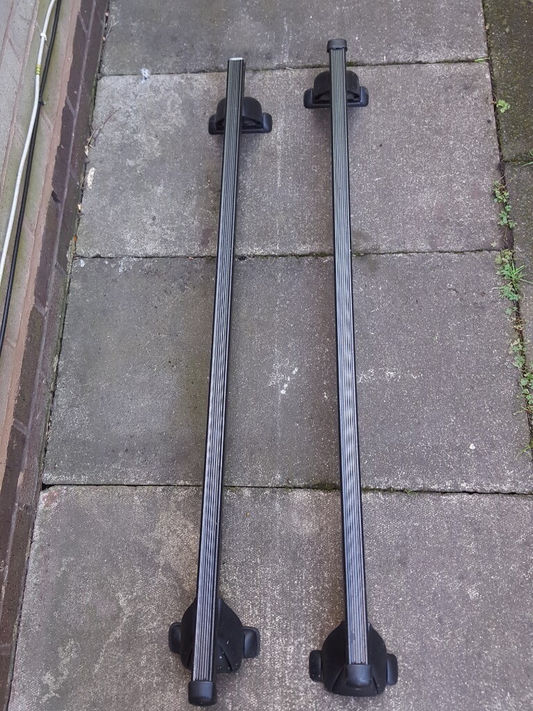 Universal Halfords roof bars in Edgbaston, West Midlands Gumtree