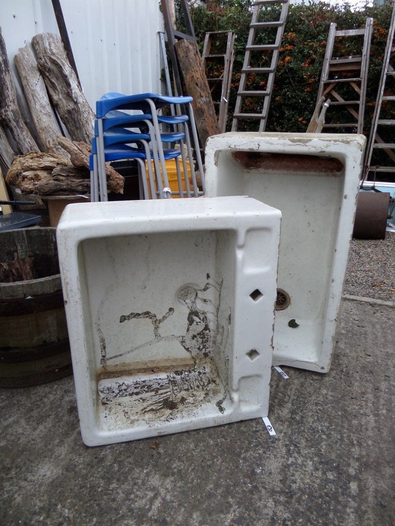 Fantastic Belfast Sink White Ceramic Large Garden Pond Planter in