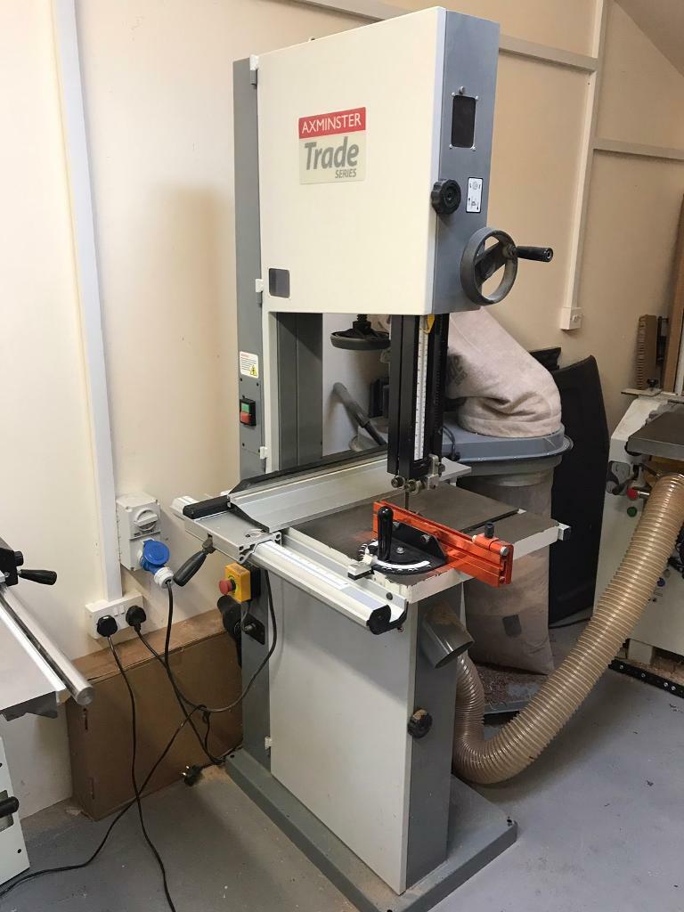 Axminster Trade Series SBW4300B Bandsaw in Buckingham