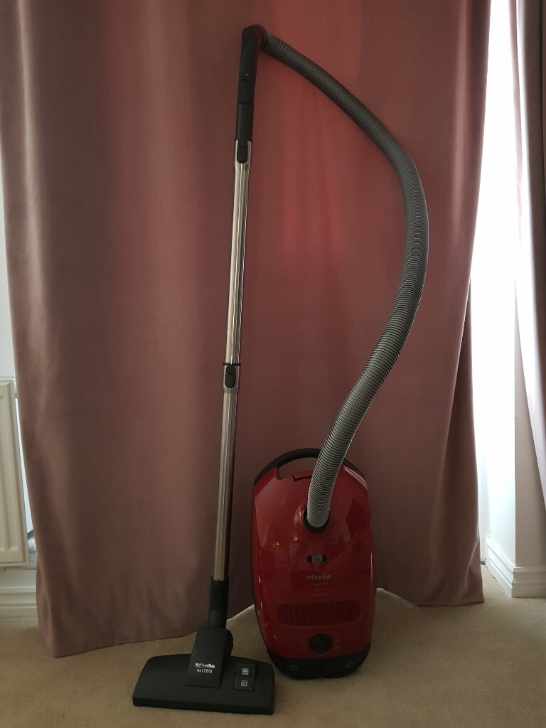Miele classic c1 junior vacuum cleaner hoover in Exeter, Devon Gumtree