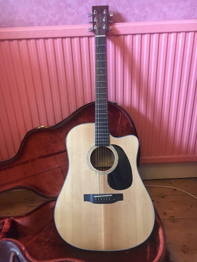 Hudson CRD2 Acoustic guitar with pickup and hard case in Penylan
