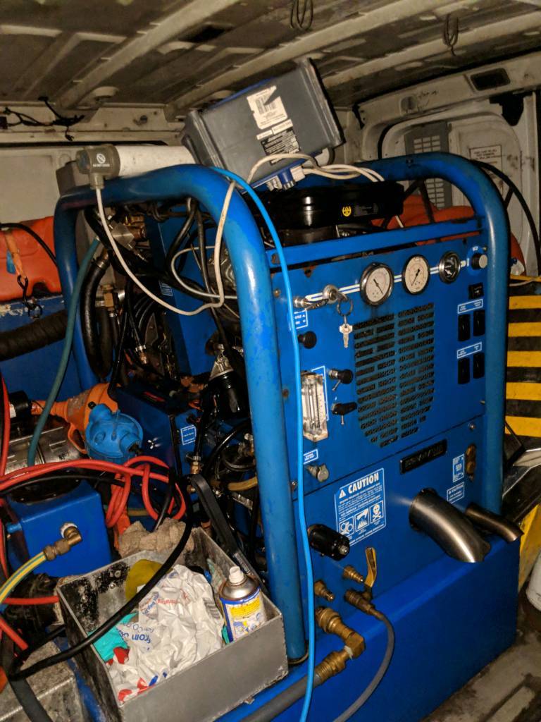 Hydramaster Boxxer 421 truckmount carpet cleaning machine and Vauxhall
