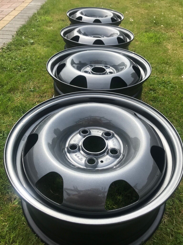 VW T5 T6 Transporter 17” Steel Wheels, GP, Powder Coated Grey, Continental Tyres in