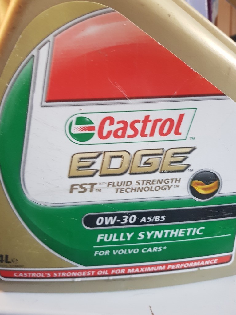 Castrol 0w30 oil for volvo cars ( 3 litres) in Lydney