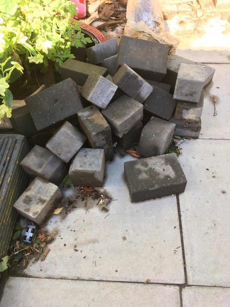 Assortment of concrete block paving | in Portslade, East Sussex | Gumtree