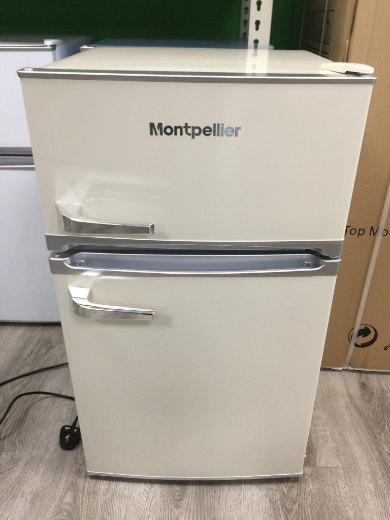 New! Montpellier MAB2031C Cream Retro Undercounter Fridge Freezer Shop Soiled in Rotherham