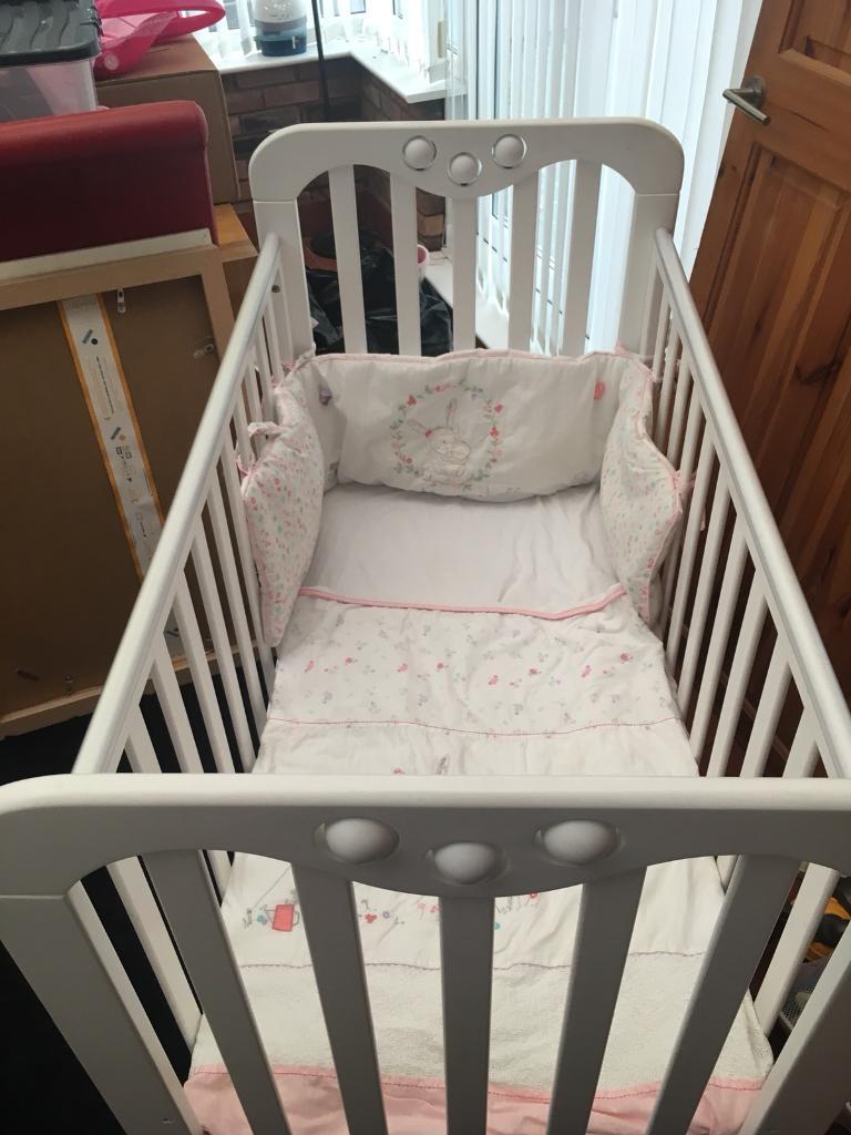 Mothercare white cot with duvets, sheets and bumper set **excellent