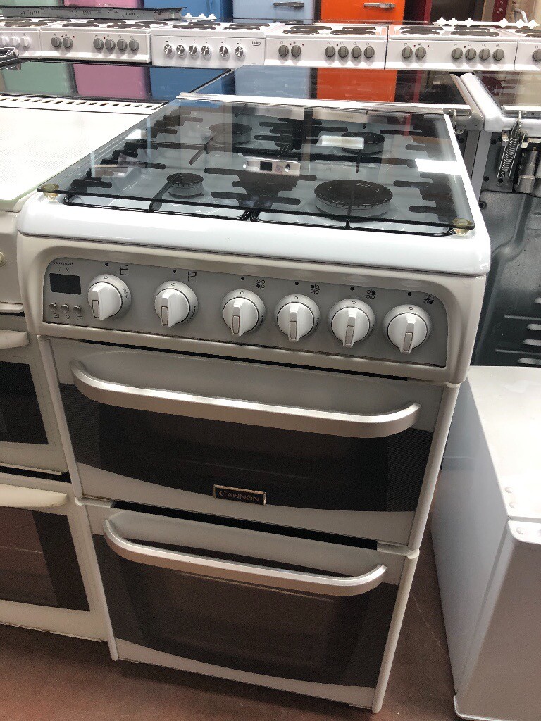 50CM WHITE CANNON GAS COOKER in Birmingham City Centre, West Midlands